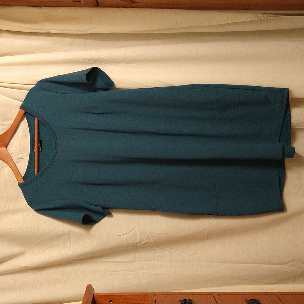 Women's xl 32 degree cool dress with pockets